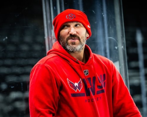 Ovečkina čeká další pokořený milník. NHL ale tentokrát slavit nechce