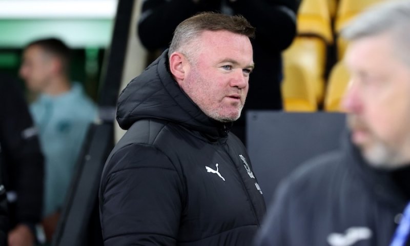 Rooney: Je pro mě těžké sledovat, jak se United rozpadají před očima. Propustil by 10 až 15 hráčů