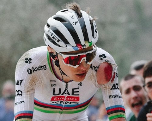Všechny vyhrává, tenhle Pogačara ničí: Závod Milán-San Remo dál uniká i mistru světa