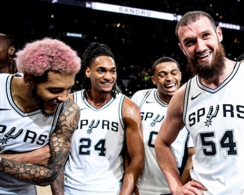 NBA má nového rekordmana: Mamukelašvili stihl 34 bodů za 19 minut. Tohle tu nikdy nebylo!