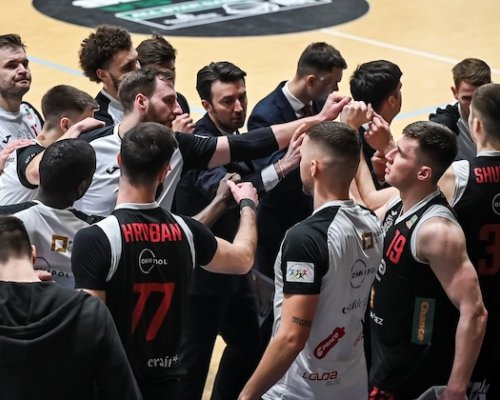 Tři roky, pět porážek. Mistrovský Nymburk rozpoutal peklo pod košem a prolomil děčínské prokletí