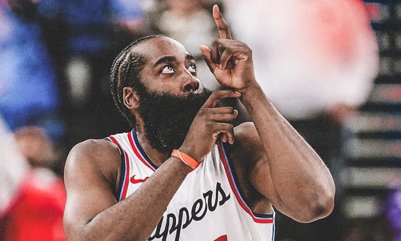 Vousáč Harden se řítí do nesmrtelnosti. Malone už je za ním, Anthony a O'Neal padnou brzy