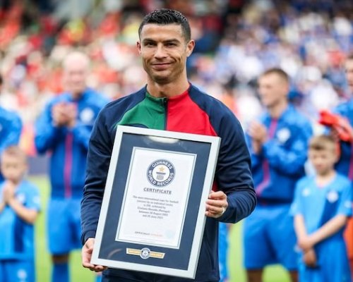 CR7 už to má černé na bílém! Portugalský stroj na výhry sesadil Ramose a je v Guinessově knize rekordů