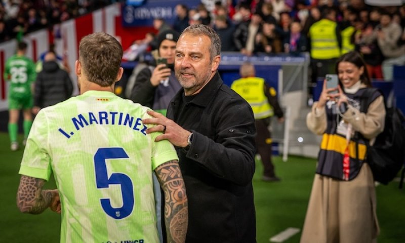 Barca přijala drsný kalendář bez protestů, Flick si díky tomu rýpl do Realu