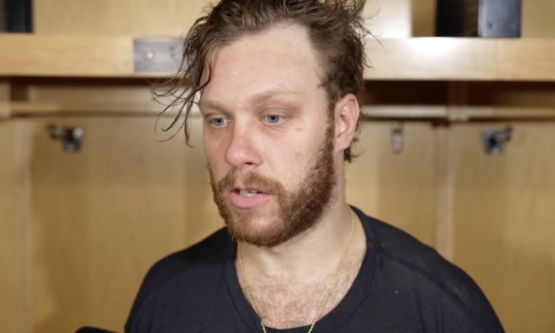 17 zápasů a 33 bodů a...konec. Pastrňákova velkolepá série padla pod náporem Minnesoty Wild