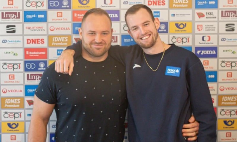 Favorité na cenné kovy se potkali u Pinkasů: Staněk loví pátou medaili, Štefela se cítí na 120 procent