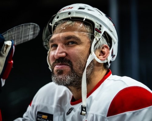 Ovečkin to znovu dokázal! Trofej od Messiera jako odměna za legendární sezonu