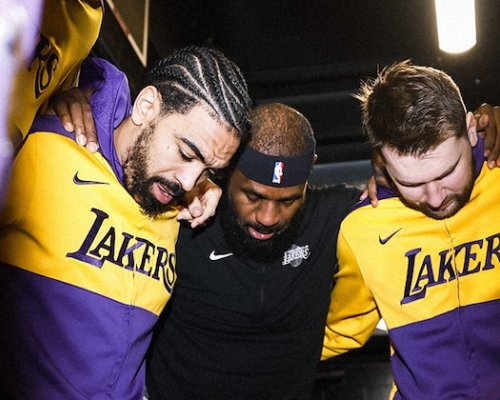 Je nejlepší střelec v historii NBA i druhý nejlepší nahrávač všech dob. Přesto LeBron bere za hlavního hráče Lakers Dončiće