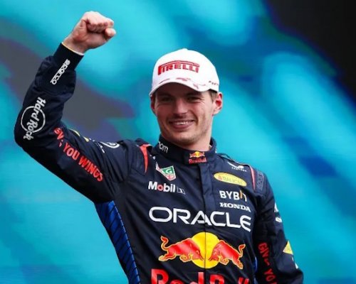 Verstappen znovu kousl: V Suzuce vítězí, Norrise vytlačil do trávy