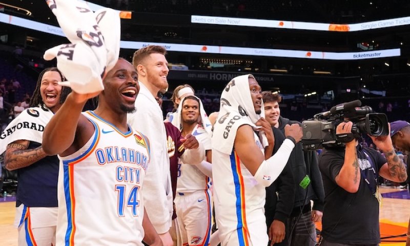 Největší bodový rozdíl v historii NBA: Oklahoma překonala 53 let starý rekord legendárních Lakers