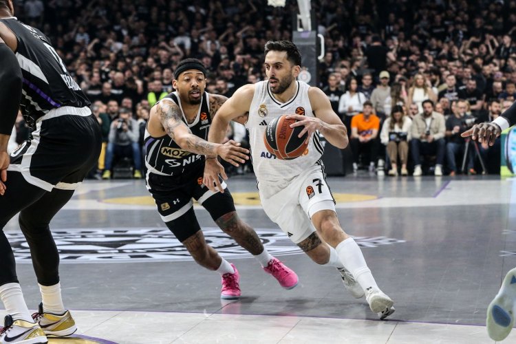 V Eurolize se hraje o poslední dvě místa pro play-off. Kdo se o ně porve a jak vypadá pavouk vyřazovací části?