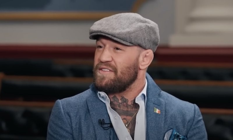 Conor McGregor po drtivé porážce zpochybňuje výsledek, žádá anulování zápasu
