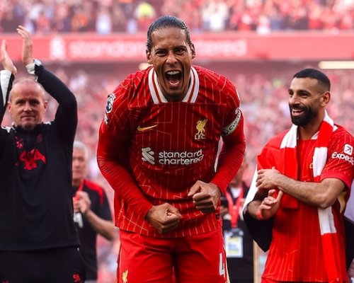 Liverpool dorovnal Manchester United! Díky dvacátému titulu Reds dosáhli na magickou hranici 70 velkých trofejí