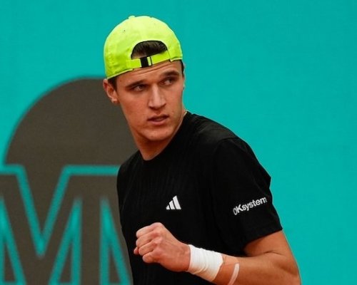 Osmá výhra v řadě! Menšík klepe na brány TOP 20 a ve hře je i vstupenka na Turnaj mistrů