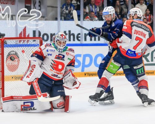 Kometa ovládla extraligu! Finálový triumf v sedmém zápase ukončil nadvládu Třince