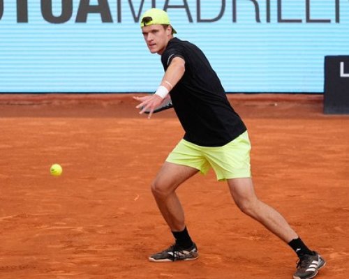Zopakuje Menšík senzaci z Miami? Na Masters v Madridu už je mezi osmi nejlepšími