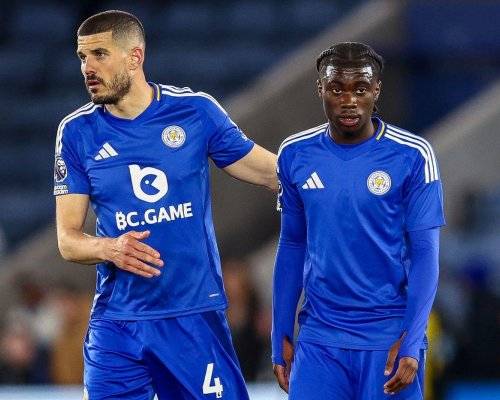 Leicester míří za sestupem, pozornost ale upoutal svým patnáctiletým talentem