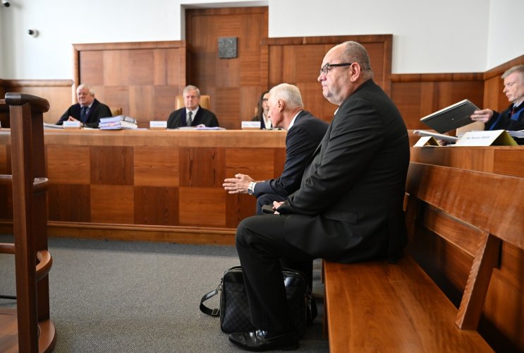 Pelta jen pár týdnů před nástupem do vězení skončil na JIP. Jeho právník teď promluvil