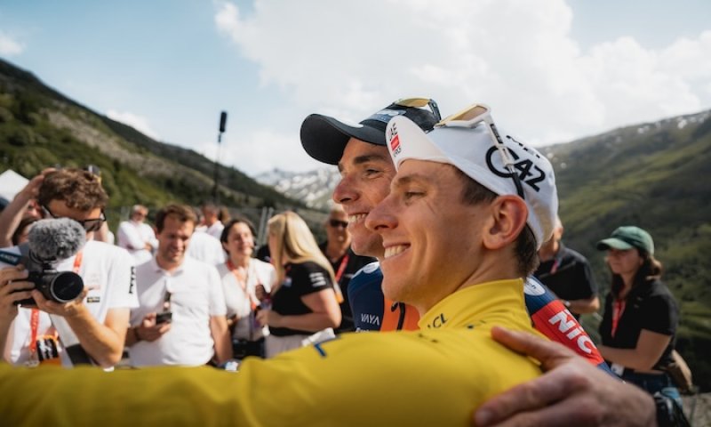 Miliardový byznys na dvou kolech: Kolik bere vítěz Tour de France a jaká je cena za pád?