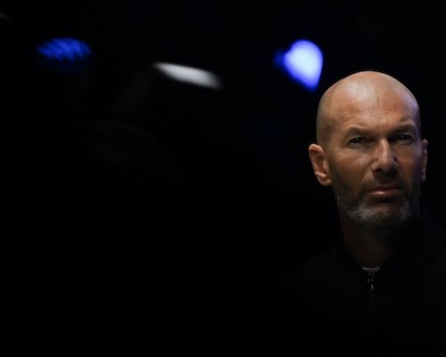 Návrat krále. Zidanova čtyřletá pauza končí, čeká ho největší mise kariéry
