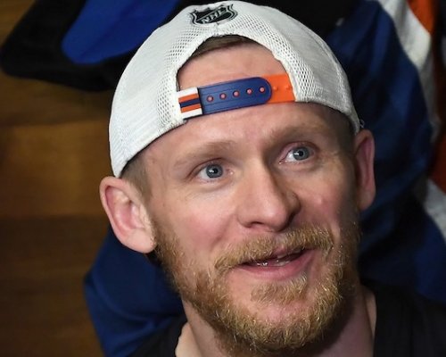 Perry nekončí. V jedenačtyřiceti chce ještě jednu sezonu, ale Tampa už pro něj místo nemá