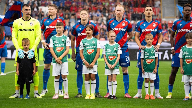 Konec boje s klackem proti tankům. Plzeň získala majitele, jenž má vlastní houfnici