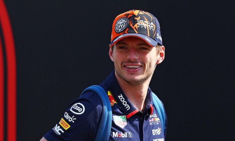 Hill věří v sílu Red Bullu, Verstappenův klid naznačuje tajné trumfy