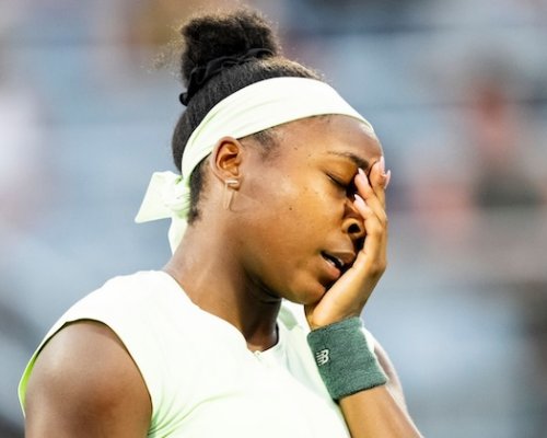 Třiadvacet dvojchyb? Gauff přesto přežila! Nasazená jednička uspěla poprvé od ovládnutí Roland-Garros