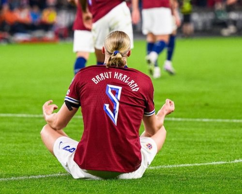 Historický moment! Haaland sestřelil Brazílii a Norsko slaví postup do čtvrtfinále
