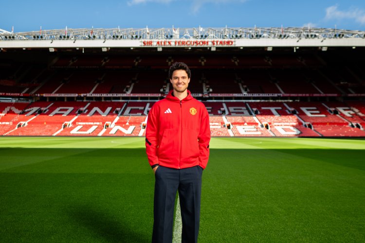 Z tichého chlapce hrdinou, třiadvacetiletý Belgičan si podmanil slavný Old Trafford a ukazuje lidskou tvář