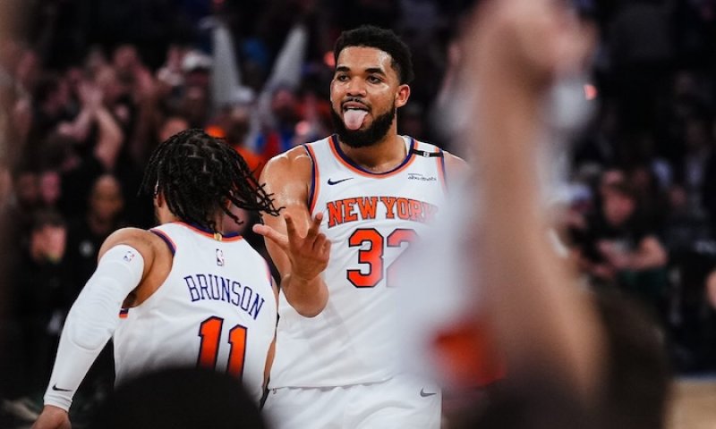 Knicks začínají novou éru. Mike Brown má dovést New York až do finále NBA. Mají ale terč na zádech...