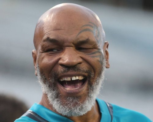 Šílený fanoušek zaplatil majlant, aby ho Mike Tyson sledoval na Instagramu