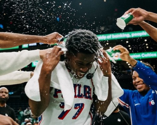Nová hvězda Sixers? VJ Edgecombe překonal i Iversona a připsal si třetí nejlepší debut v historii NBA!