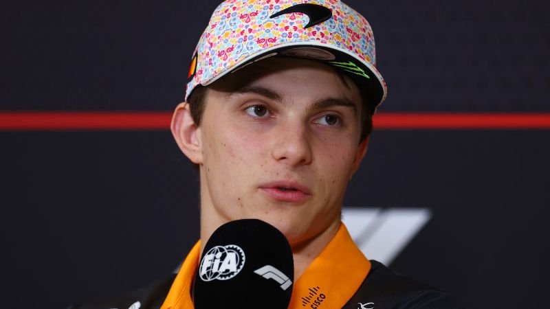 „Nevěděl jsem, že je to sporné." Piastri reaguje na spekulace, že by ho měl Verstappen nahradit