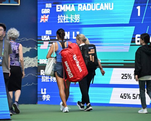 Navrátilová pálí do britské hvězdy. Raducanuová se podle ní utápí v chaosu