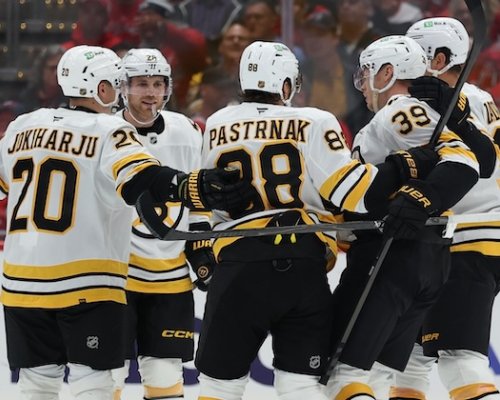 Ranní porada, večerní triumf: Boston velebí spolupráci českých ofenzivních es