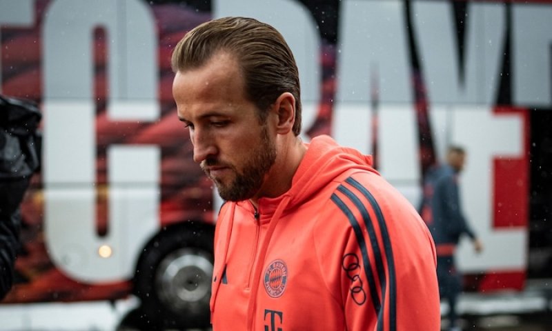 Pondělní přestupové spekulace: Bayern ve střehu: Saúdové pokukují po Kaneovi. Inter zahájil jednání o Casemirovi