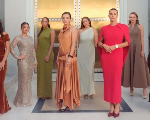 Gauff, Sabalenka, Świątek a další špičkové tenisky v Rijádu svlékly tepláky a představily se kapku v jiném světle