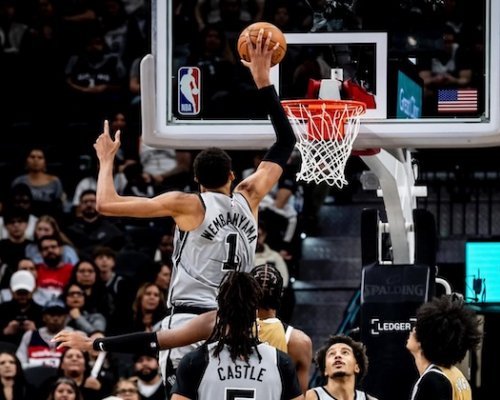 Jen Ewing, Mutombo...a teď Wembanyama! Francouz vstoupil mezi nesmrtelné, s blokem už je 100 zápasů v řadě