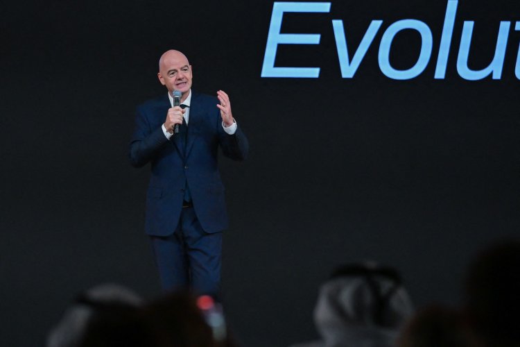 Infantino pod tlakem: Největší trhy světa možná neuvidí ani minutu z MS v Americe