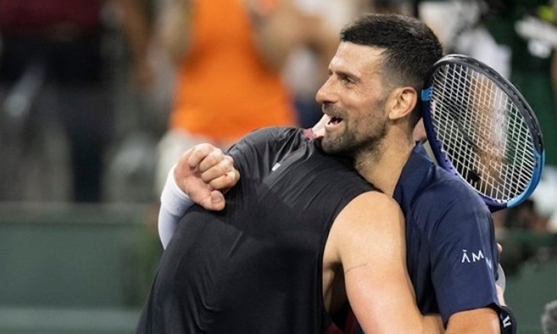 Djoković po pádu v Paříži ukázal třídu. Fonsecovi poslal silný vzkaz i mimo kurt