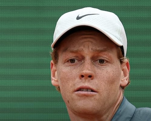 Sinnerův kolaps šokoval Paříž. Toni Nadal mluví o nepochopitelném zápase