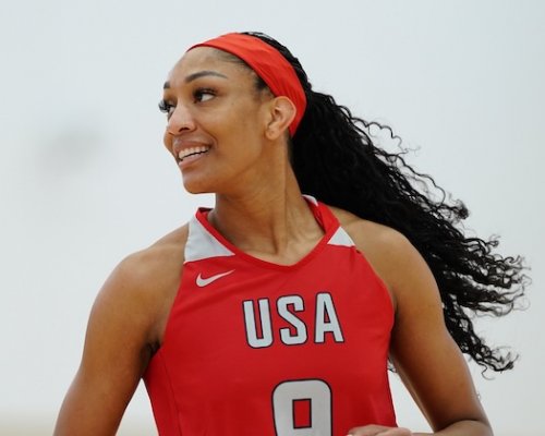 Nejlukrativnější dohoda v dějinách WNBA? Dynastie ve Vegas pokračuje a hvězdná Wilson shrábla rekordní balík