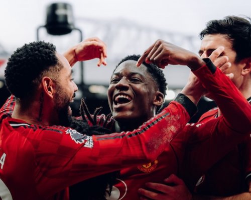 Návrat do Ligy mistrů může Manchesteru United zajistit astronomický rozpočet na letní posily