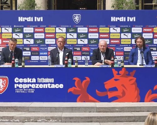 Koubka překvapila síla opatření. Reprezentace je pod dohledem 24 hodin denně