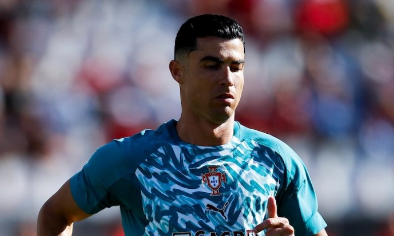 Ronaldův „lajk" pod příspěvkem o údajné korupci FIFA rozpoutal celosvětovou debatu
