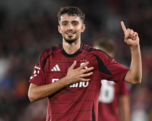 Rrahmani koketuje s italskou ligou. Letenští si však za kanonýra řekli o desítky milionů navíc