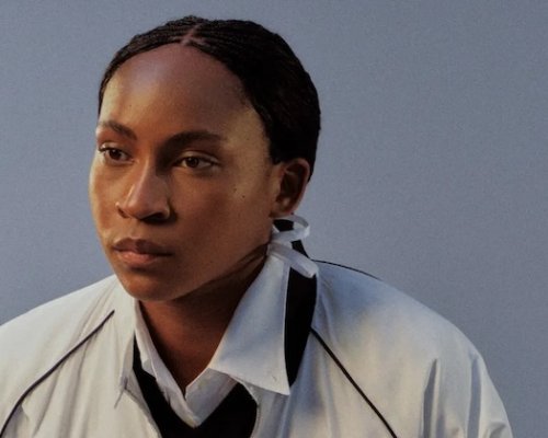 Coco Gauff se veder na Wimbledonu nebojí a zůstává v klidu. "Jsem přece z Floridy," usmívá americká hvězda