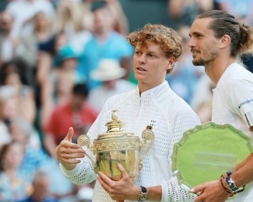 Janniku, už tě vlastně nemám moc rád, pobavil Zverev po desáté porážce v řadě od Sinnera