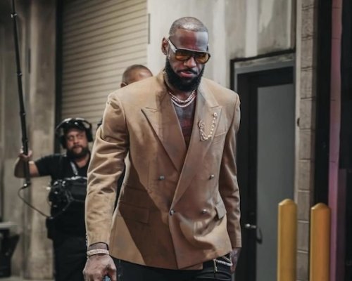 LeBron už si vybral! Tým, který čeká na titul od roku 1983, mu dá dvouletou smlouvu v hodnotě 8 milionů dolarů